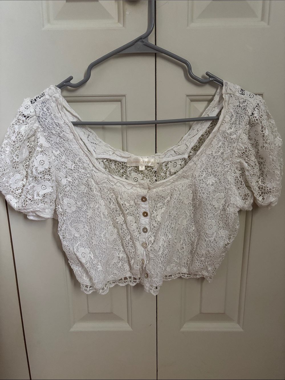 Women's White Lace Button-Front Crop Top